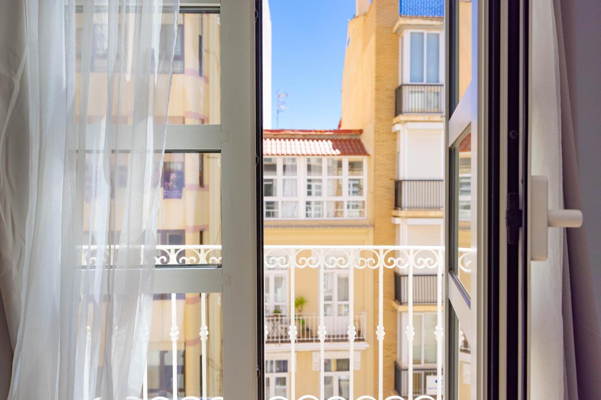 Apartamentos Turisticos Metropolis By Cartagenaspain Dış mekan fotoğraf